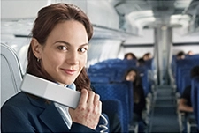 flight attendant with eczema on hand 3